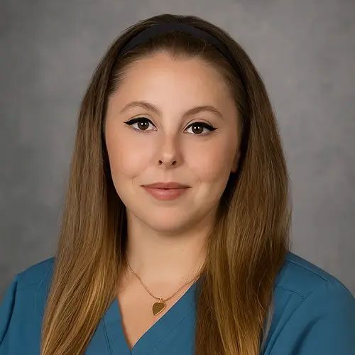 Ellie Redman Vine Cropped